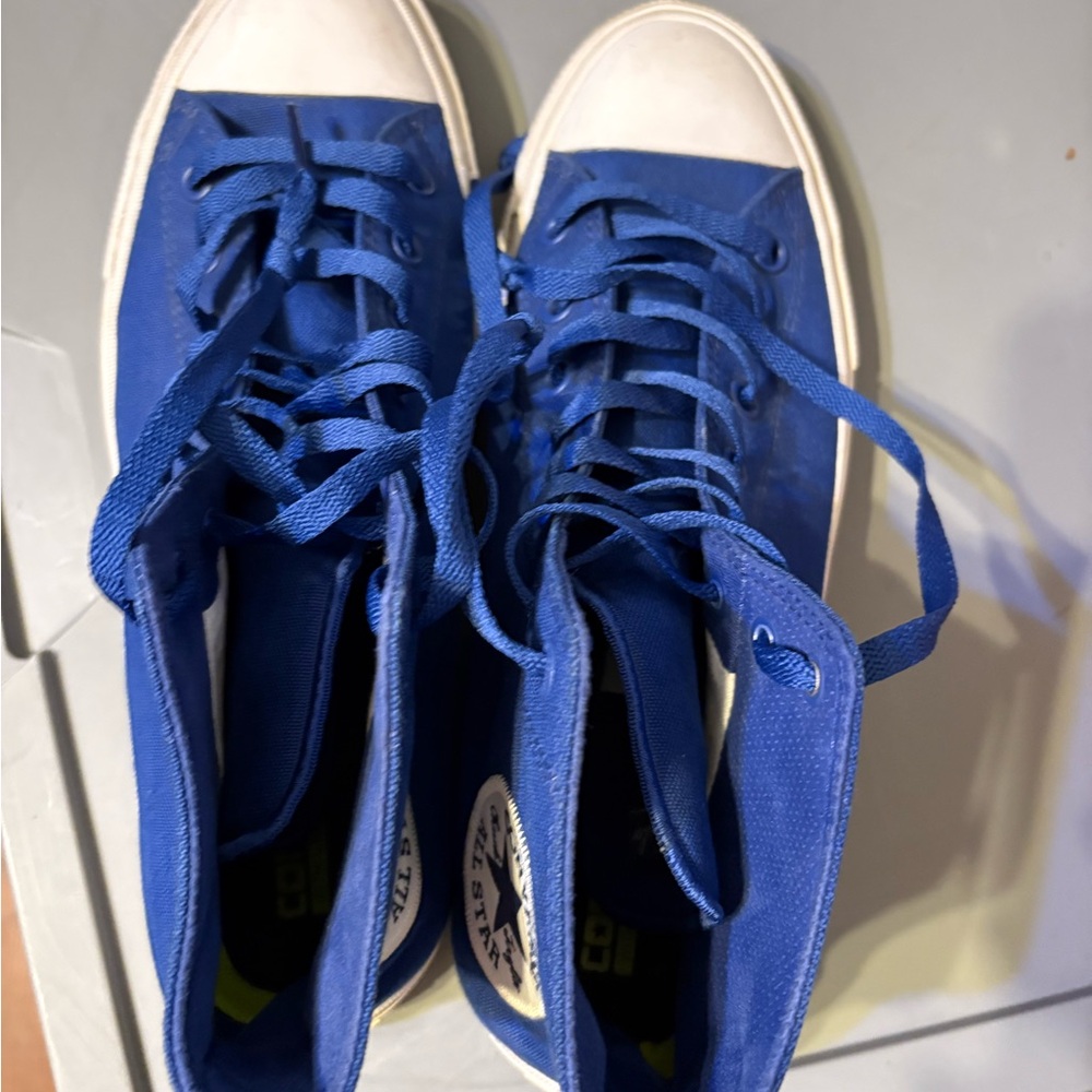 Blue and White Athletic High-Top Shoes
